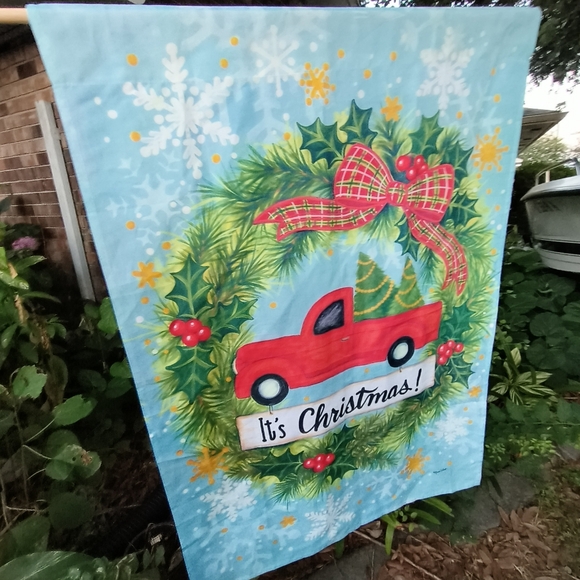 Large Annie Lapoint Christmas Garden Flag - Picture 3 of 5